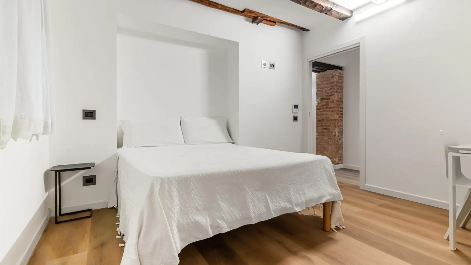 Piazza Indipendenza Loft & Rooms Palermo Apartment
